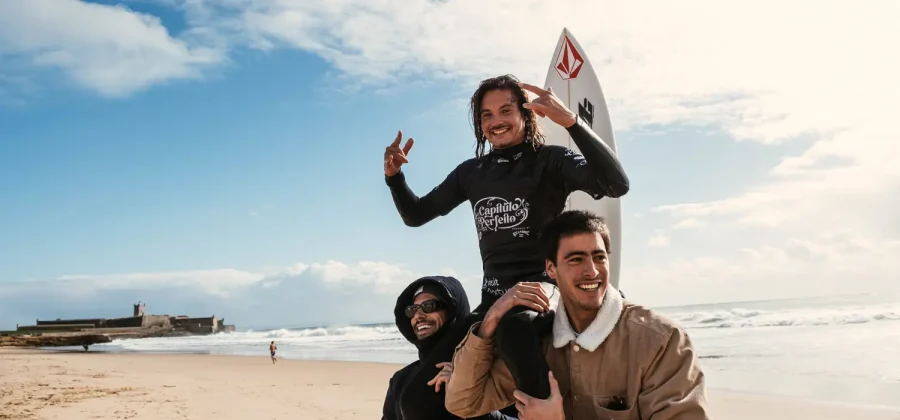 Surfista local de Carcavelos garantiu última vaga do heat draw.